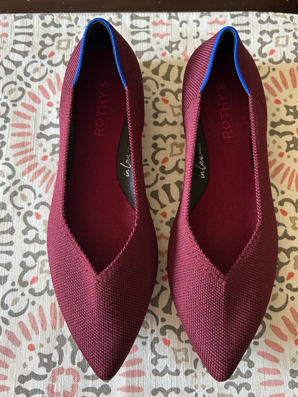 NEW Rothys In Love The Point II Cabernet women’s size 8 NWOB